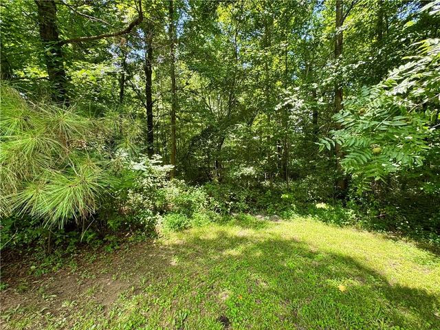 5873 Priest Road, Acworth, GA 30102