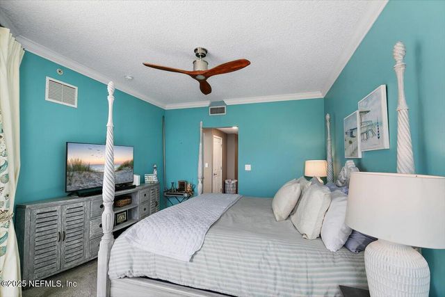 1126 1ST Street N, 205, Jacksonville Beach, FL 32250