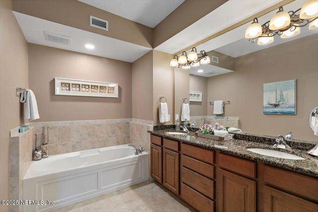 1126 1ST Street N, 205, Jacksonville Beach, FL 32250