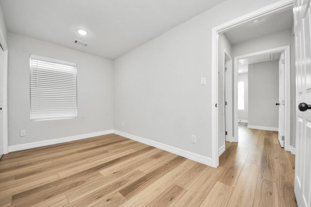 7605 Avenue C, Houston, TX 77012