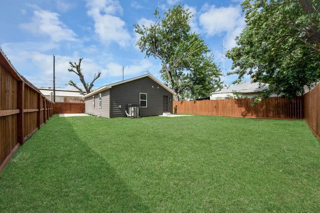 7605 Avenue C, Houston, TX 77012