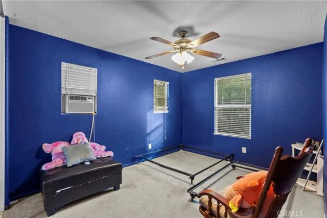 27386 Dearborn, Valencia, CA 91354