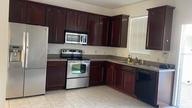 13208 SILVER STRAND FALLS DRIVE, Orlando, FL 32824