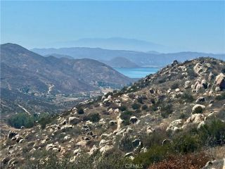 33445 Chameleon, Hemet, CA 92544
