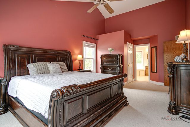1208 Halifax Drive, Mundelein, IL 60060