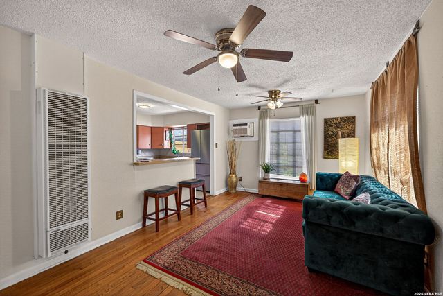 303 WOLEY, San Antonio, TX 78228