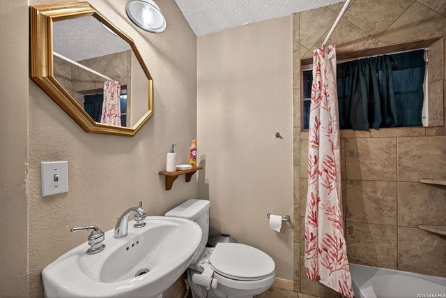 303 WOLEY, San Antonio, TX 78228