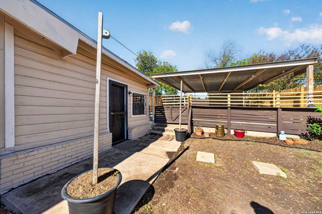 303 WOLEY, San Antonio, TX 78228