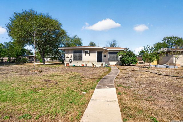 303 WOLEY, San Antonio, TX 78228