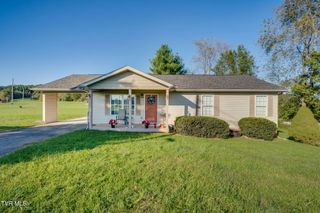 140 Sunrise Meadows Ct., Mount Carmel, TN 37645