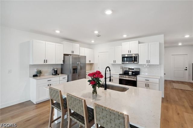 17729 Paradiso WAY, North Fort Myers, FL 33917