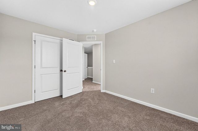 157 ESSEX DR, Sicklerville, NJ 08081