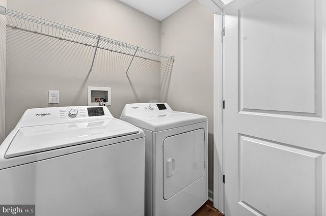 157 ESSEX DR, Sicklerville, NJ 08081
