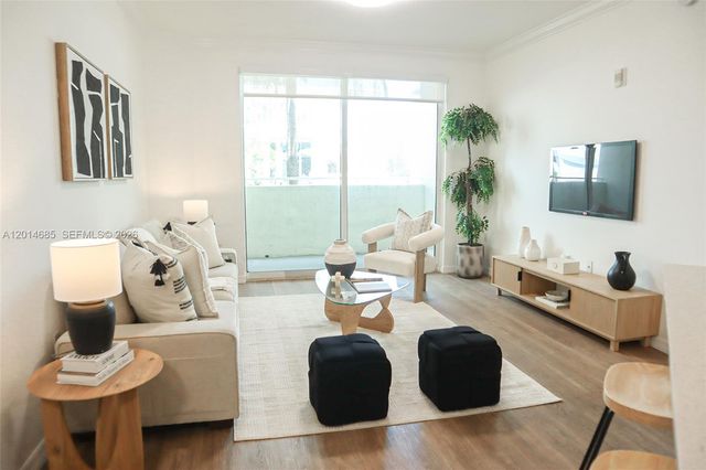 9172 Collins Ave 212, Surfside, FL 33154