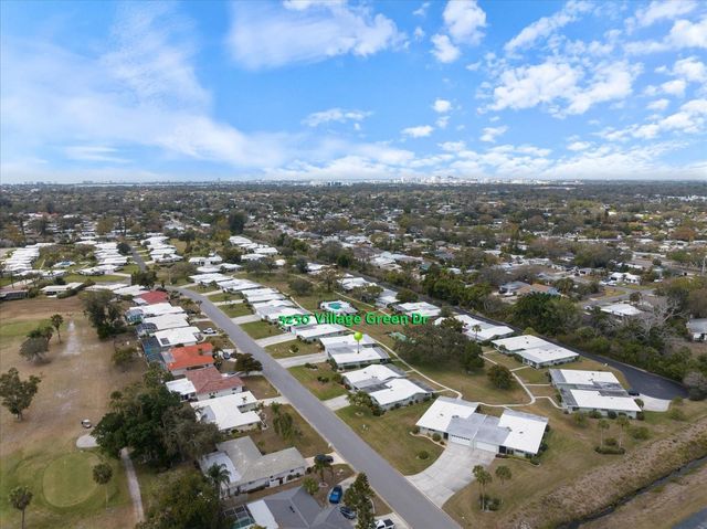 3230 VILLAGE GREEN DRIVE 1032, Sarasota, FL 34239