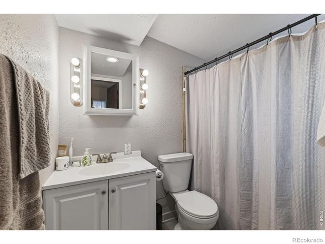 5101 E 8th Avenue, Denver, CO 80220