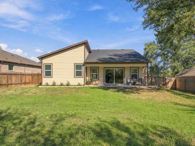 706 Port O Call Drive, Runaway Bay, TX 76426