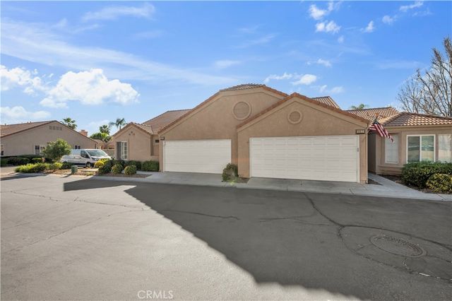 967 Woodland, Hemet, CA 92545