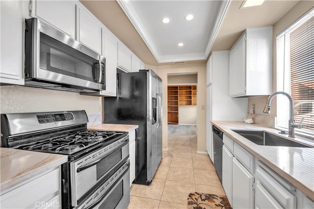 967 Woodland, Hemet, CA 92545