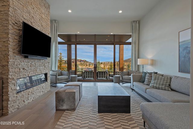 6256 Double Deer Loop, Park City, UT 84098
