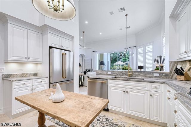 9013 Terranova DR, Naples, FL 34109