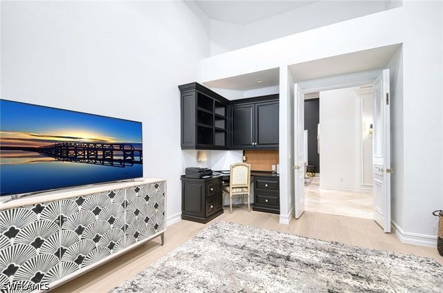 9013 Terranova DR, Naples, FL 34109
