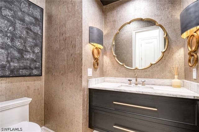 9013 Terranova DR, Naples, FL 34109