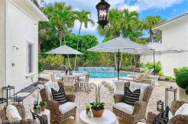 9013 Terranova DR, Naples, FL 34109