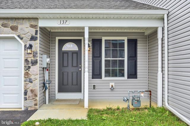 137 SABLE DR, Carlisle, PA 17013