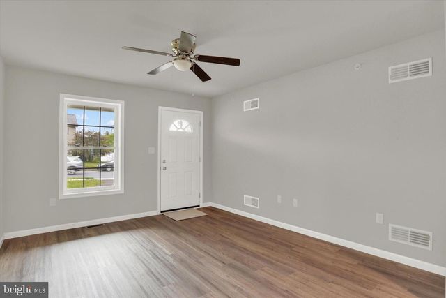 137 SABLE DR, Carlisle, PA 17013