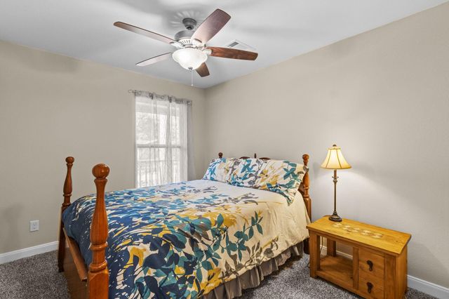 388 Mayberry Drive, Ivanhoe, TX 75979