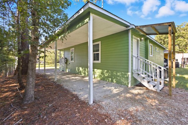 388 Mayberry Drive, Ivanhoe, TX 75979