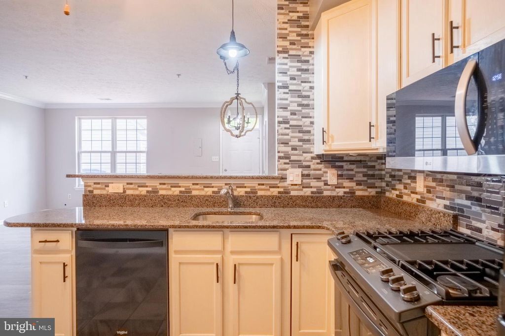 4910 EDGEWARE TER, Frederick, MD 21703