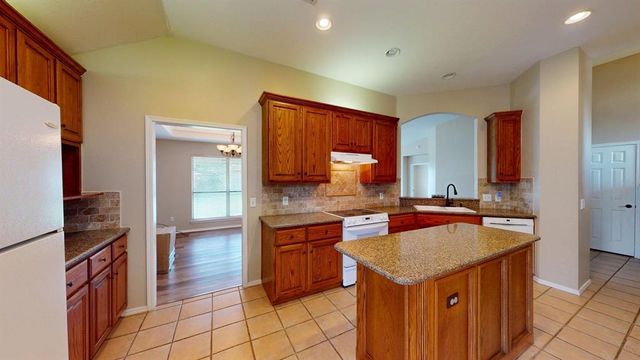 8312 NW 71st Street, Oklahoma City, OK 73132