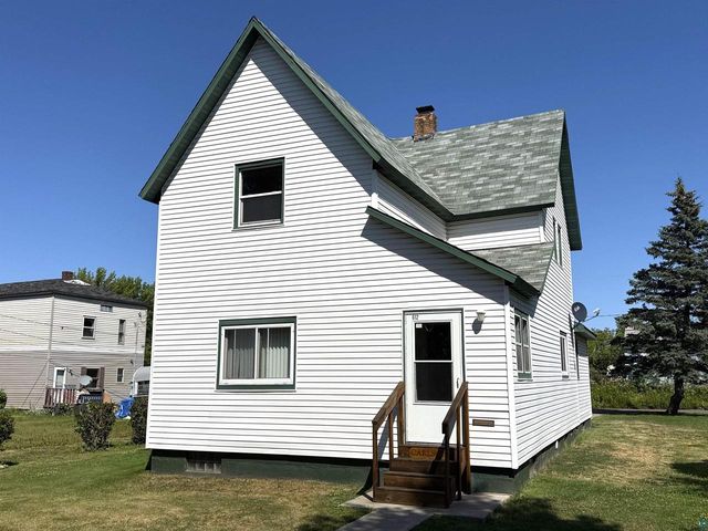 612 Fisher Ave, Superior, WI 54880