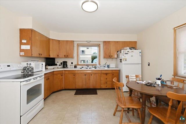 612 Fisher Ave, Superior, WI 54880