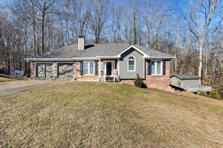 4675 Creek Bluff Drive, Sugar Hill, GA 30518
