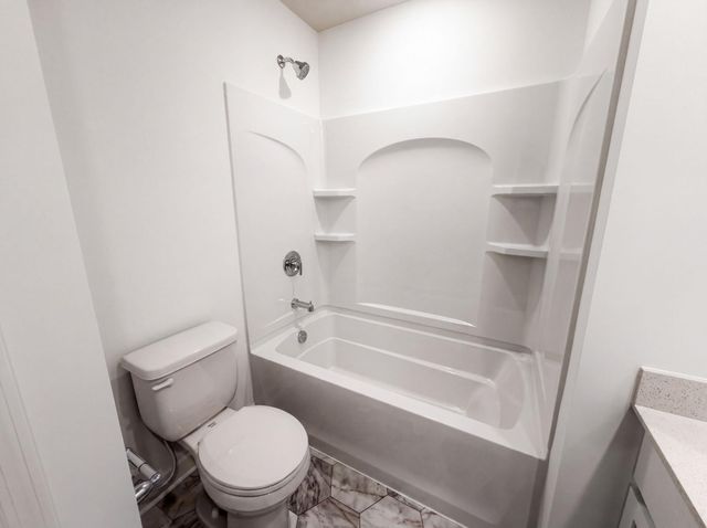 10773 Hemingway Avenue S, Cottage Grove, MN 55016