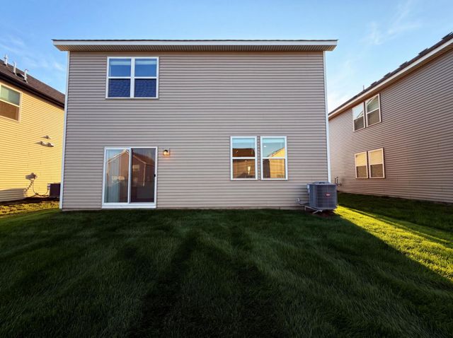 10773 Hemingway Avenue S, Cottage Grove, MN 55016