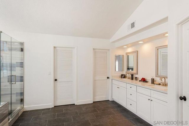 23746 VIA SEGOVIA, Murrieta, CA 92562