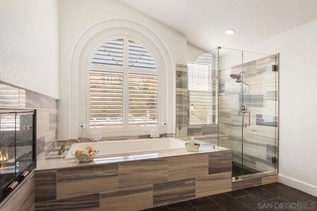 23746 VIA SEGOVIA, Murrieta, CA 92562