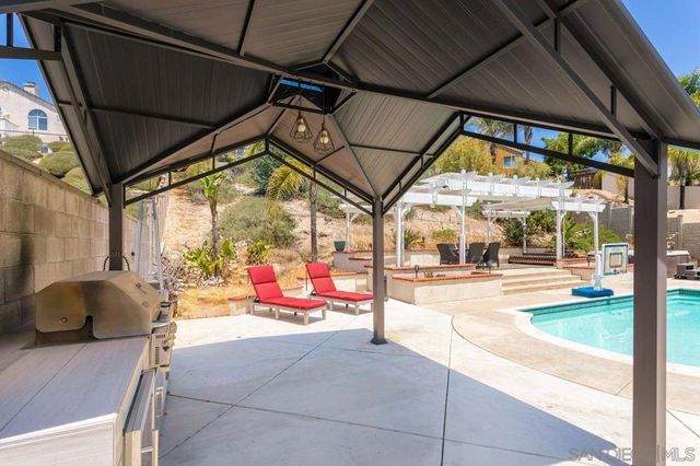 23746 VIA SEGOVIA, Murrieta, CA 92562