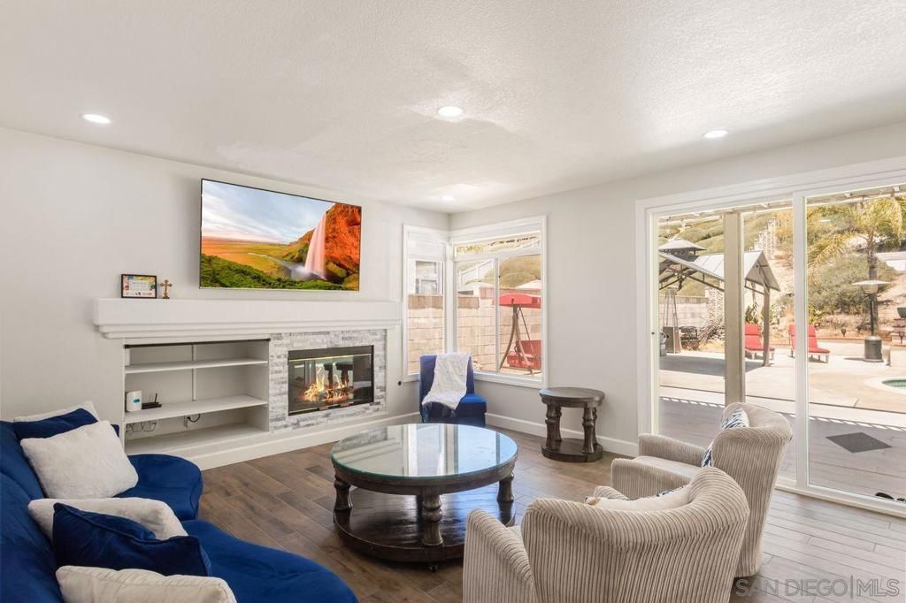 23746 VIA SEGOVIA, Murrieta, CA 92562 — photo 5