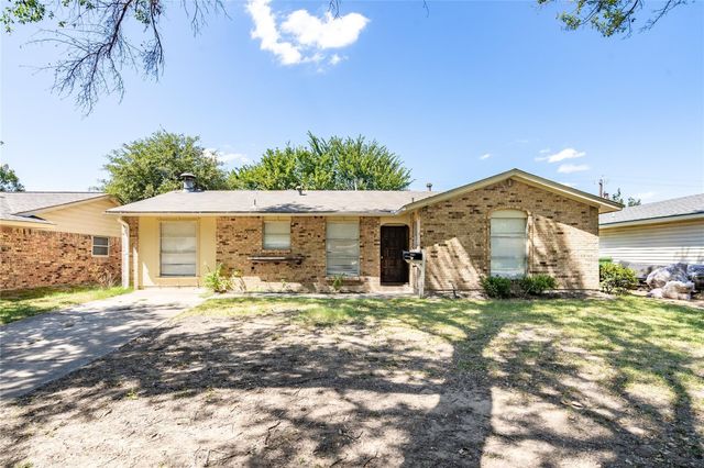 1809 Crockett Street, Garland, TX 75042
