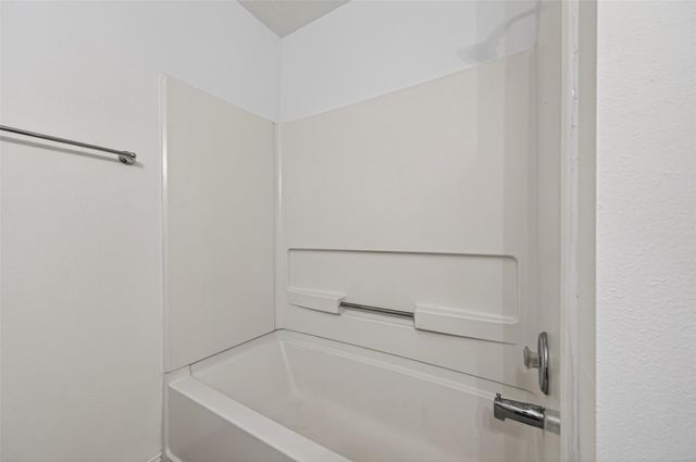 653 Nelson Street, Sealy, TX 77474