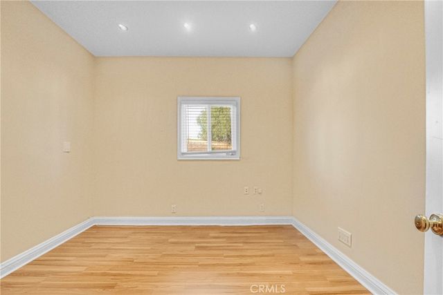 10566 Andora, Chatsworth, CA 91311