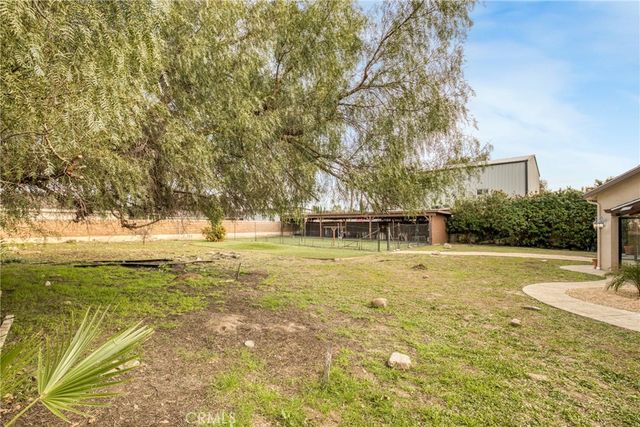 10566 Andora, Chatsworth, CA 91311