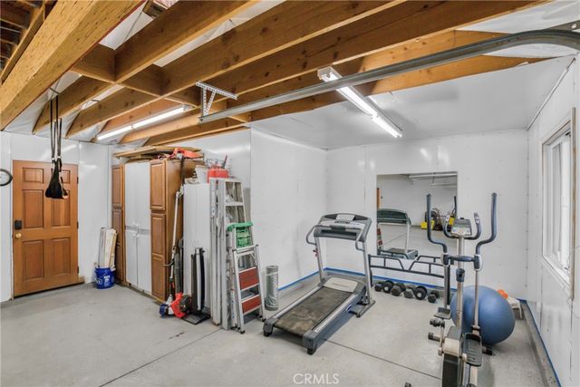 10566 Andora, Chatsworth, CA 91311