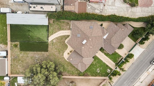 10566 Andora, Chatsworth, CA 91311