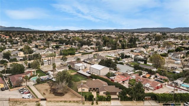 10566 Andora, Chatsworth, CA 91311